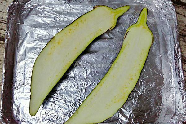 烤箱茄子的做法图解2