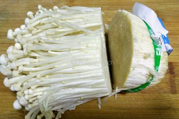 培根金针菇卷的做法图解3