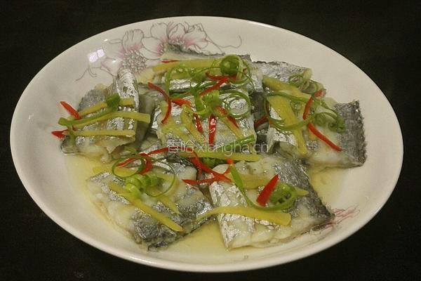 清蒸本带鱼的做法图解8
