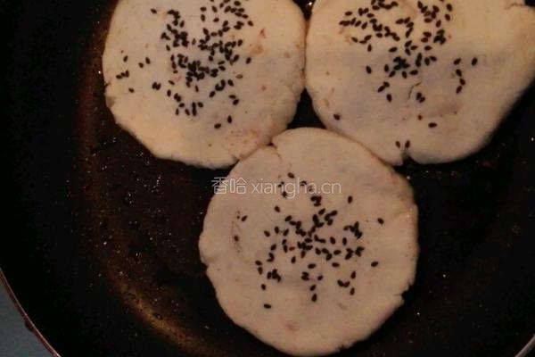 红薯糯米豆沙煎饼的做法图解11