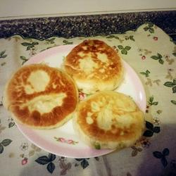 葱油五香烧饼的做法[图]