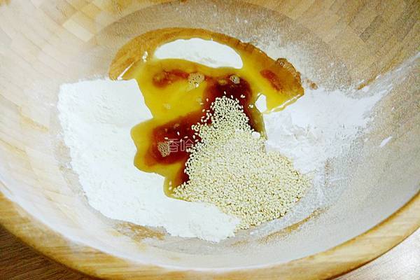 麻香饼干的做法图解1
