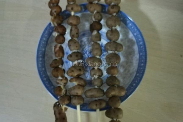 山药豆冰糖葫芦的做法图解3