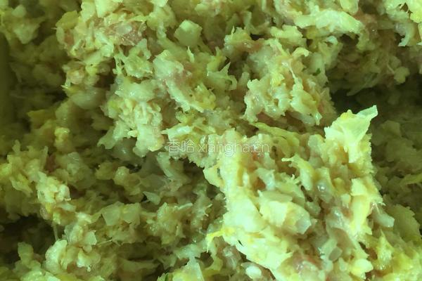 酸白菜饺子的做法图解6