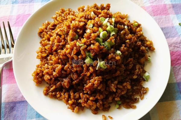 酱油炒饭的做法图解10