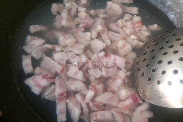 罗卜肉丁饭的做法图解3