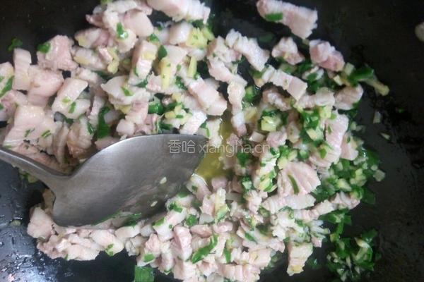 罗卜肉丁饭的做法图解5