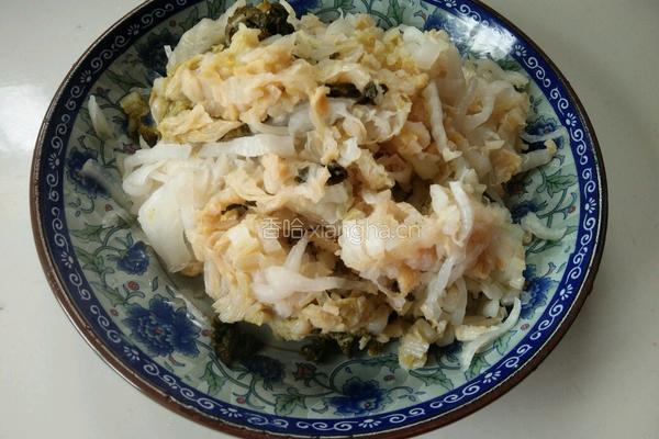 酸白菜的做法图解2