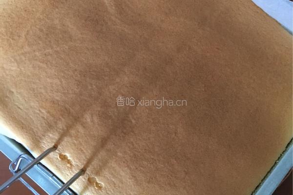 火龙果蛋糕卷的做法图解21
