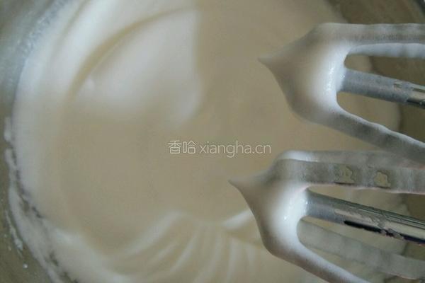 戚风蛋糕的做法图解6