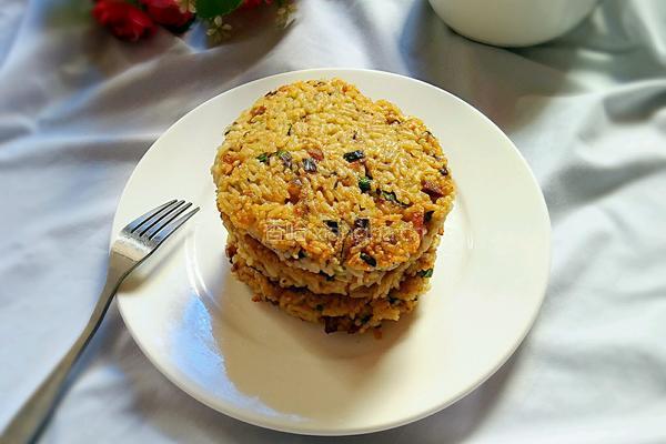 肉末橄榄菜米饭饼的做法图解5