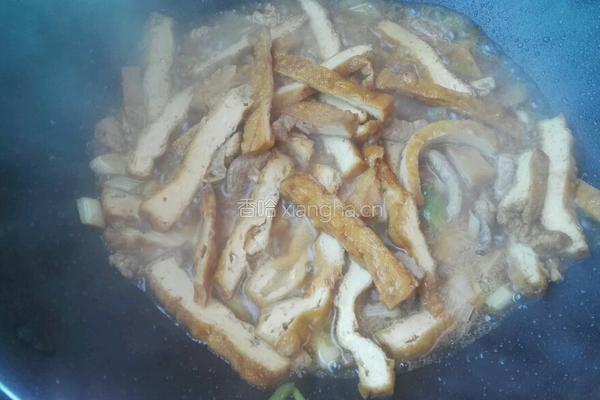 青椒油豆腐的做法图解5