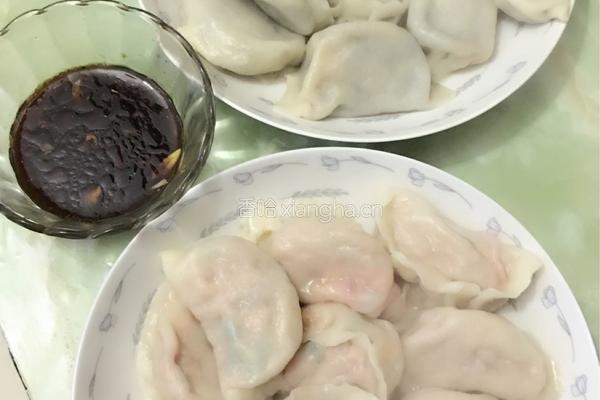 韭菜香菇木耳肉饺子的做法图解13