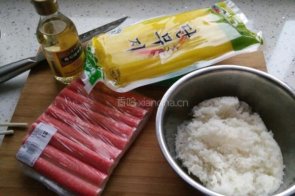 辣白菜寿司的做法图解1