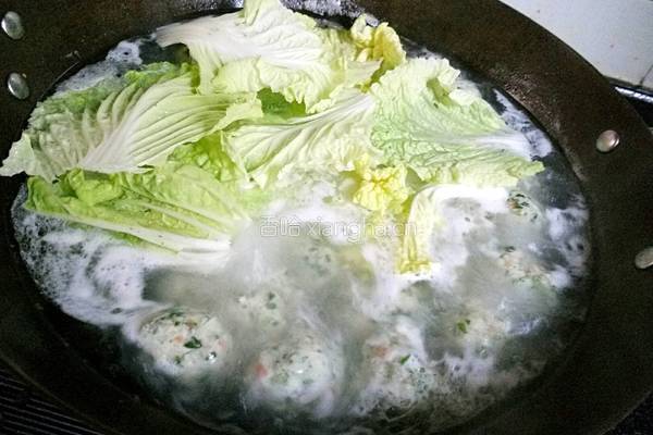 菠菜鸡肉丸子汤的做法图解9