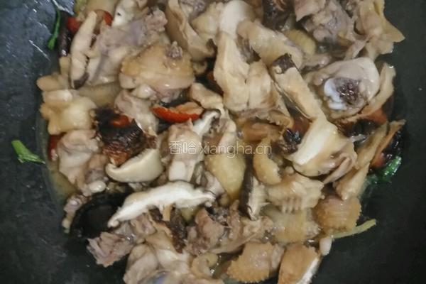 香菇焖鸡的做法图解7