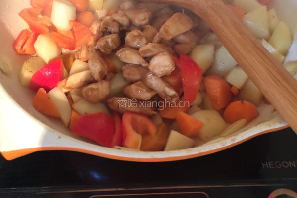 咖喱土豆鸡块的做法图解6
