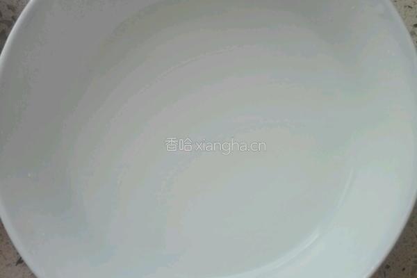 火腿尖椒干豆腐的做法图解2