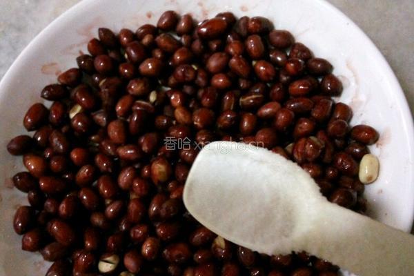 贫油花生的做法图解4