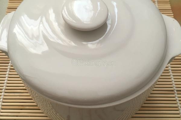 牛奶蒸鸡蛋的做法图解3