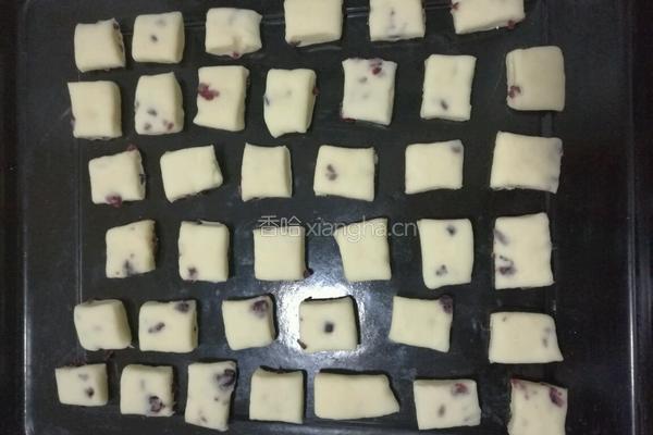 蔓越莓酸奶棋子面包的做法图解7