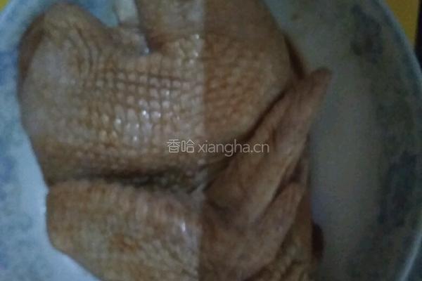 电饭煲焖鸡的做法图解1