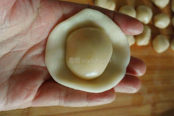 千层酥皮豆沙卷的做法图解6
