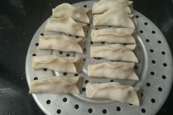 饺子皮锅贴的做法图解8