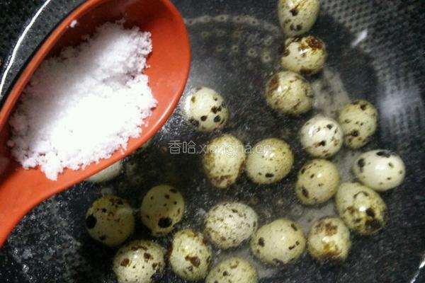 糖醋虎皮鹌鹑蛋的做法图解1