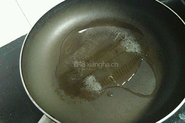 火腿葱花炒鸡蛋的做法图解5
