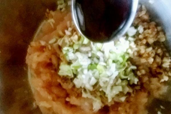 香菇鸡肉锅贴的做法图解7