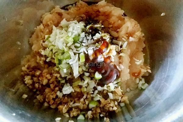 香菇鸡肉锅贴的做法图解8