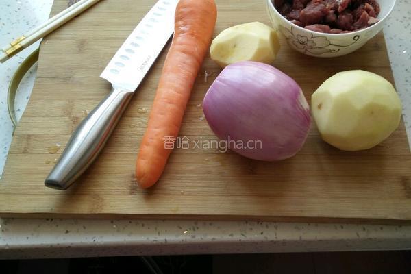 咖喱牛肉饭的做法图解1