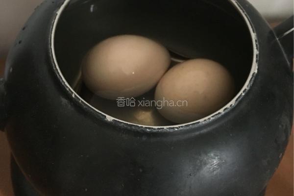 红枣枸杞炖鸡蛋的做法图解4