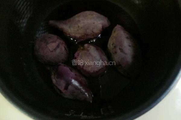 炸紫薯球的做法图解2