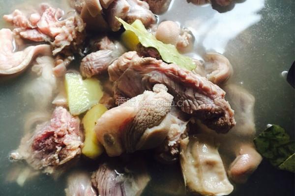 萝卜焖羊肉的做法图解3