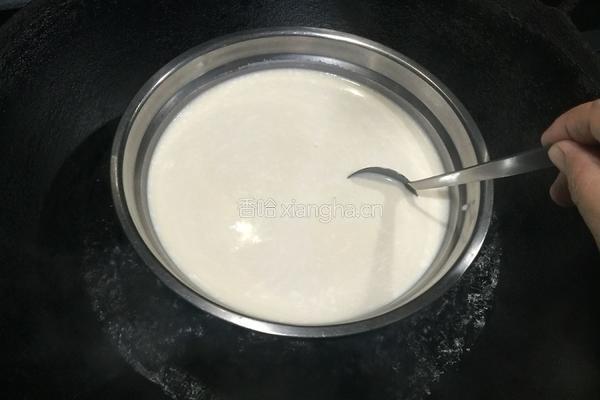 椰蓉奶冻的做法图解3