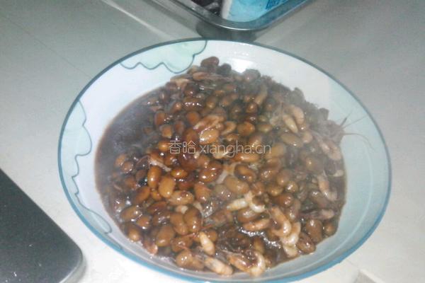 酱毛豆炒小虾的做法图解5