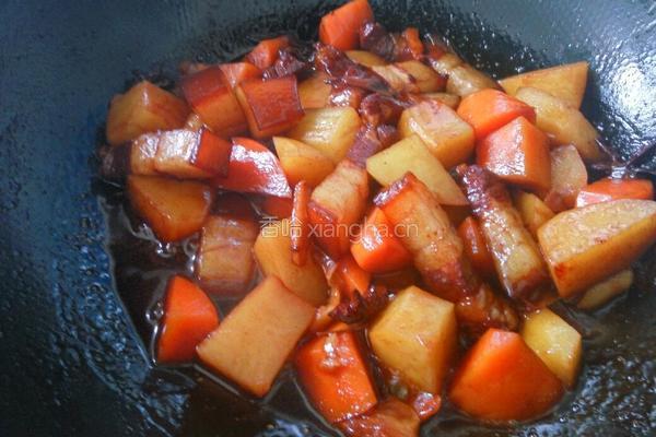 胡萝卜土豆炖肉的做法图解13