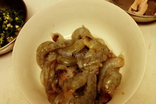 菌菇鱼片虾丸生滚粥的做法图解4