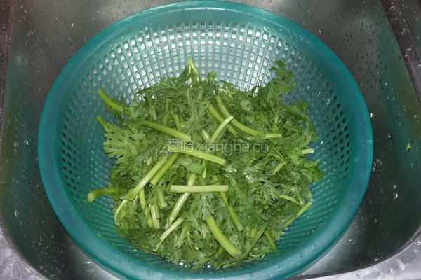 炒蓬蒿菜的做法图解1