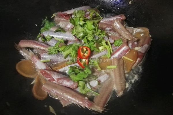 赤岭鱼煮萝卜干的做法图解5