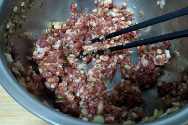 羊肉丸子萝卜汤的做法图解4