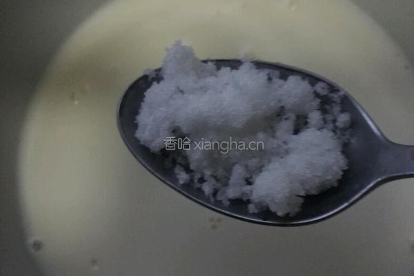 牛奶蛋羹的做法图解3