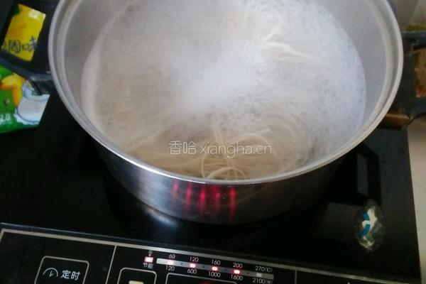 热汤面的做法图解5