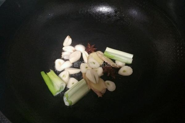 红烧带鱼的做法图解5