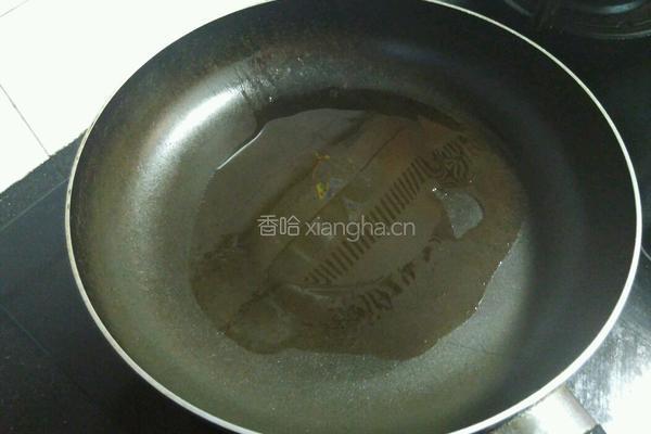 鱼头鱼尾青菜汤的做法图解4