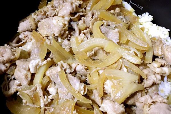 煲仔肥牛饭的做法图解2