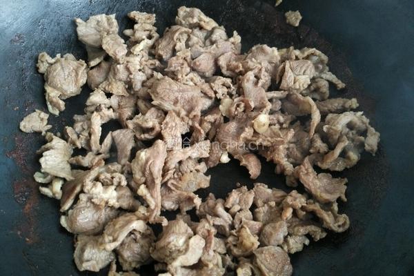 铁锅干巴孜然羊肉的做法图解6