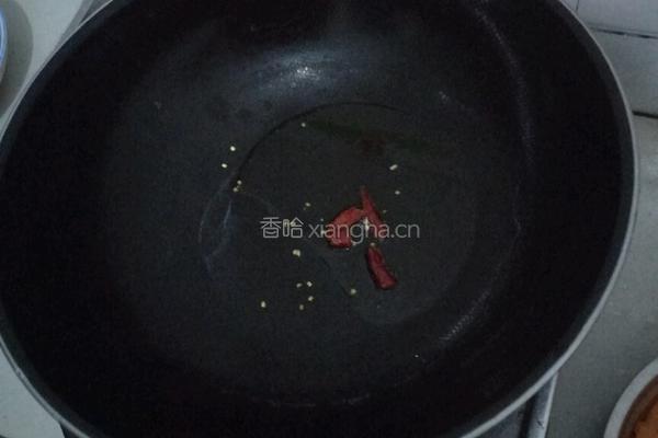 清炒萝卜片的做法图解2